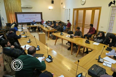 نشست تخصصی نقد تئاتر با حضور ساواس پاتسالدیس