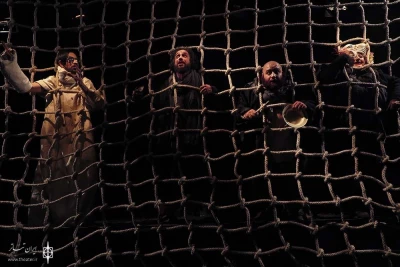 نگاهی به نمایش «بوف کور» نوشته و کار ناصر حسینی مهر

سه قطره کابوس