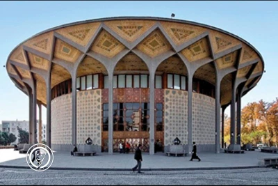 خصوصی‌سازی تئاتر؛ راهکار گسترش یا بهانه‌ی فرار از مسئولیت؟!